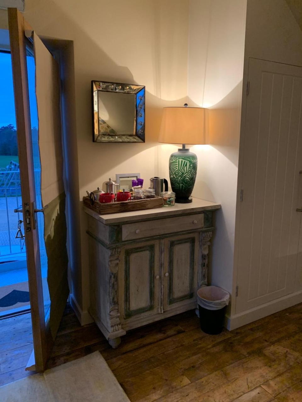 No33 Thornham Boutique Suites Exteriör bild